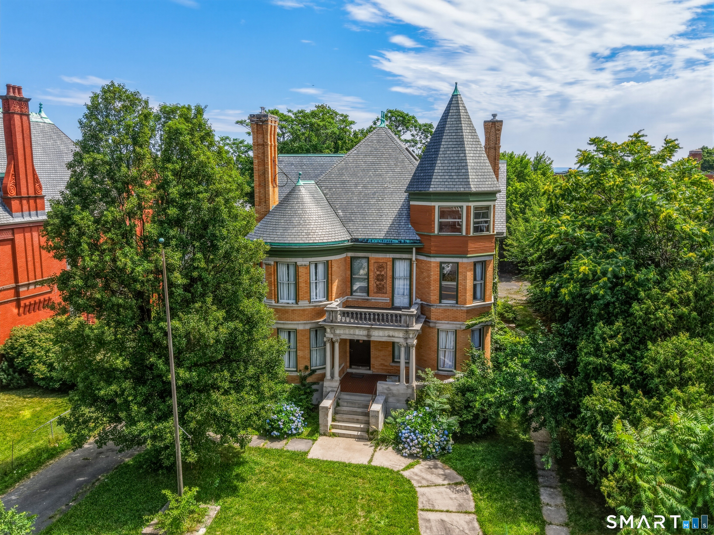 14 Wethersfield Avenue Hartford CT 06114