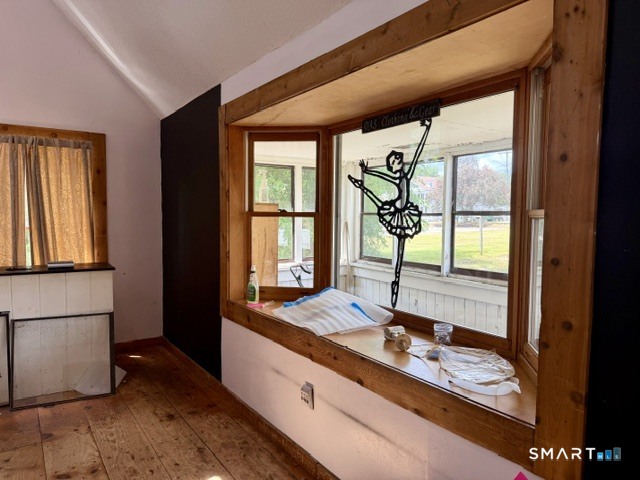 596 Main Street Somers CT 06071