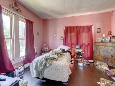 114 Charter Oak Street Manchester CT 06040