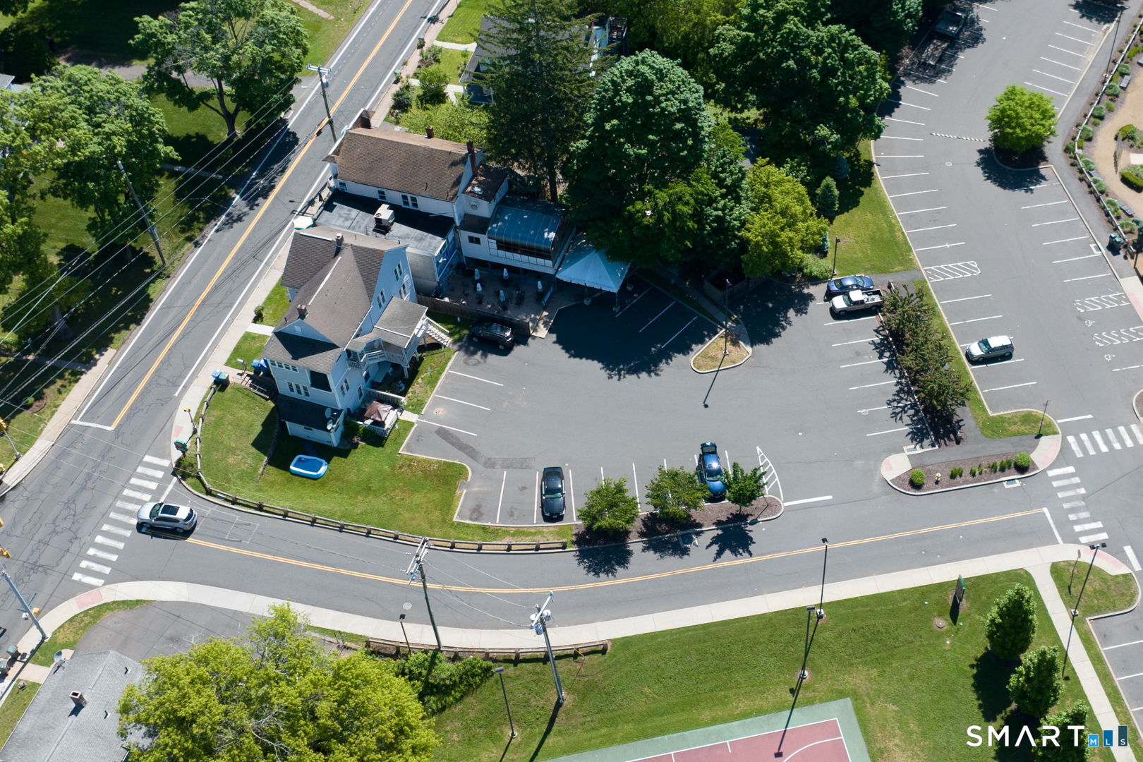 114 Charter Oak Street Manchester CT 06040