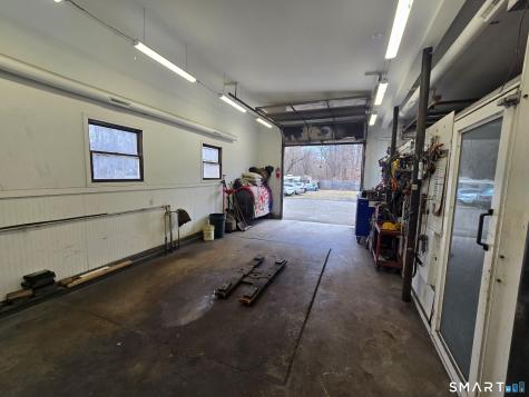 40 Main Street Meriden CT 06451