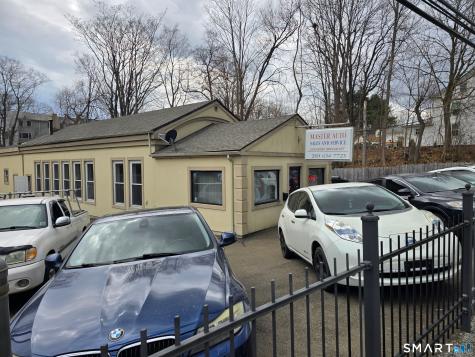 40 Main Street Meriden CT 06451
