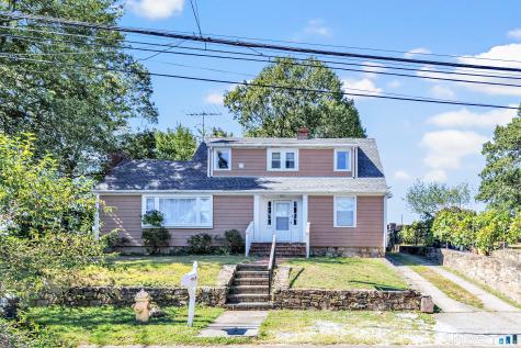 86 Vanguard Street Bridgeport CT 06606