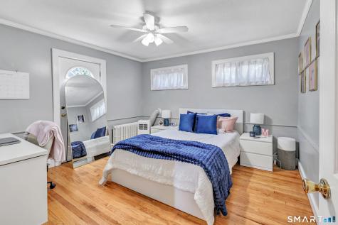 86 Vanguard Street Bridgeport CT 06606