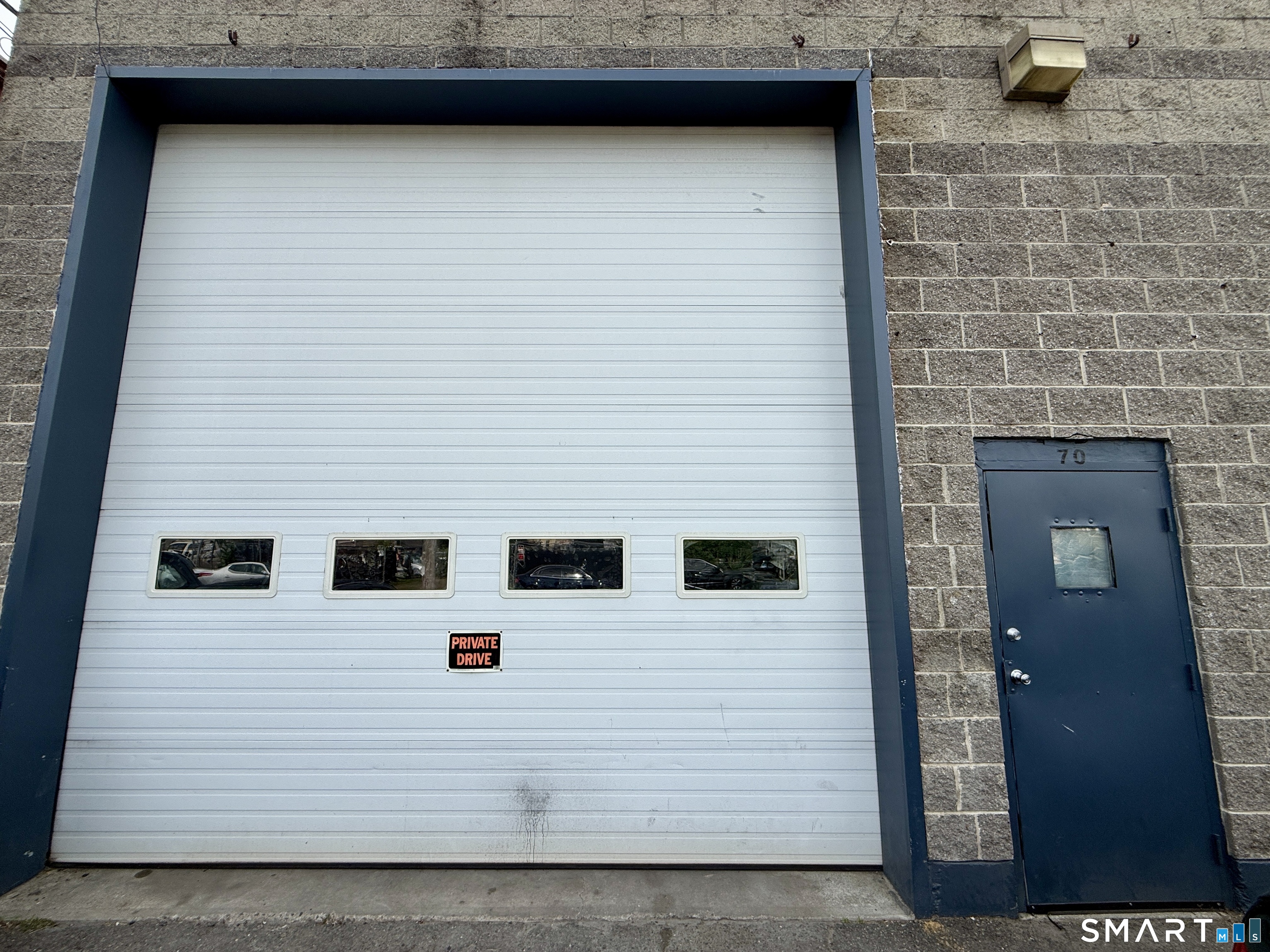 70 Elizabeth Street Bridgeport CT 06610