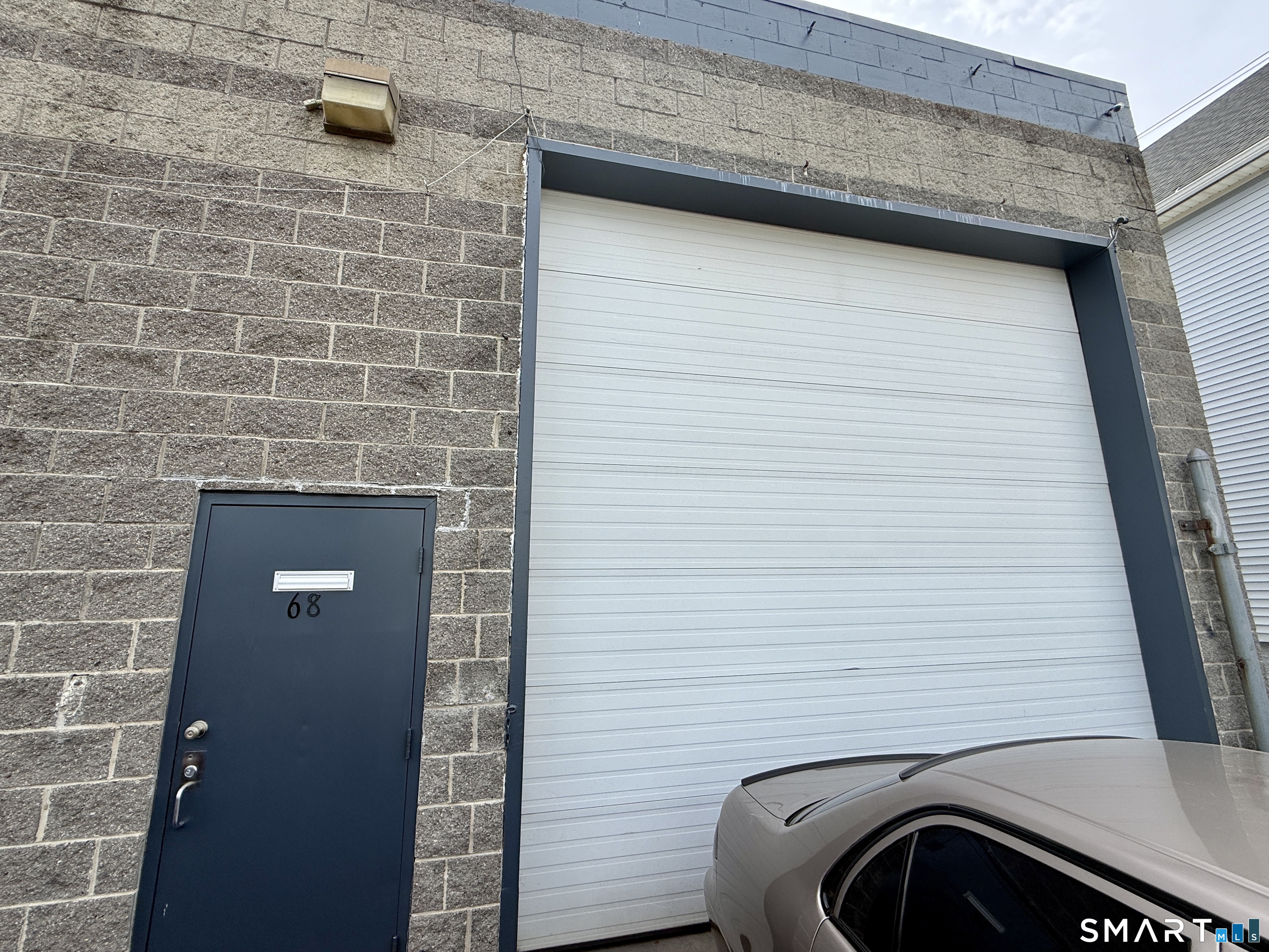 70 Elizabeth Street Bridgeport CT 06610