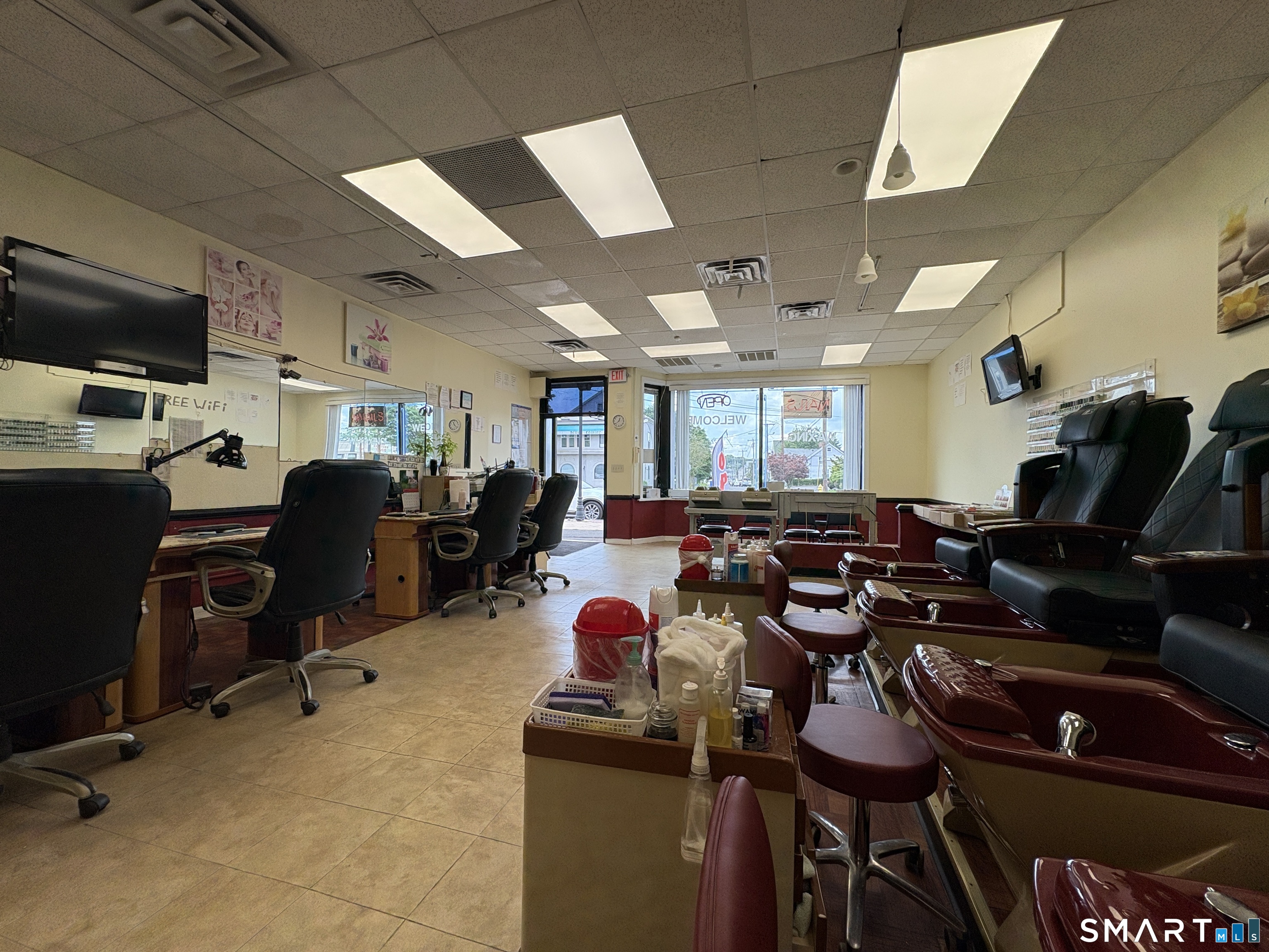 Hamden CT 06514