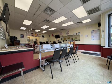 Hamden CT 06514