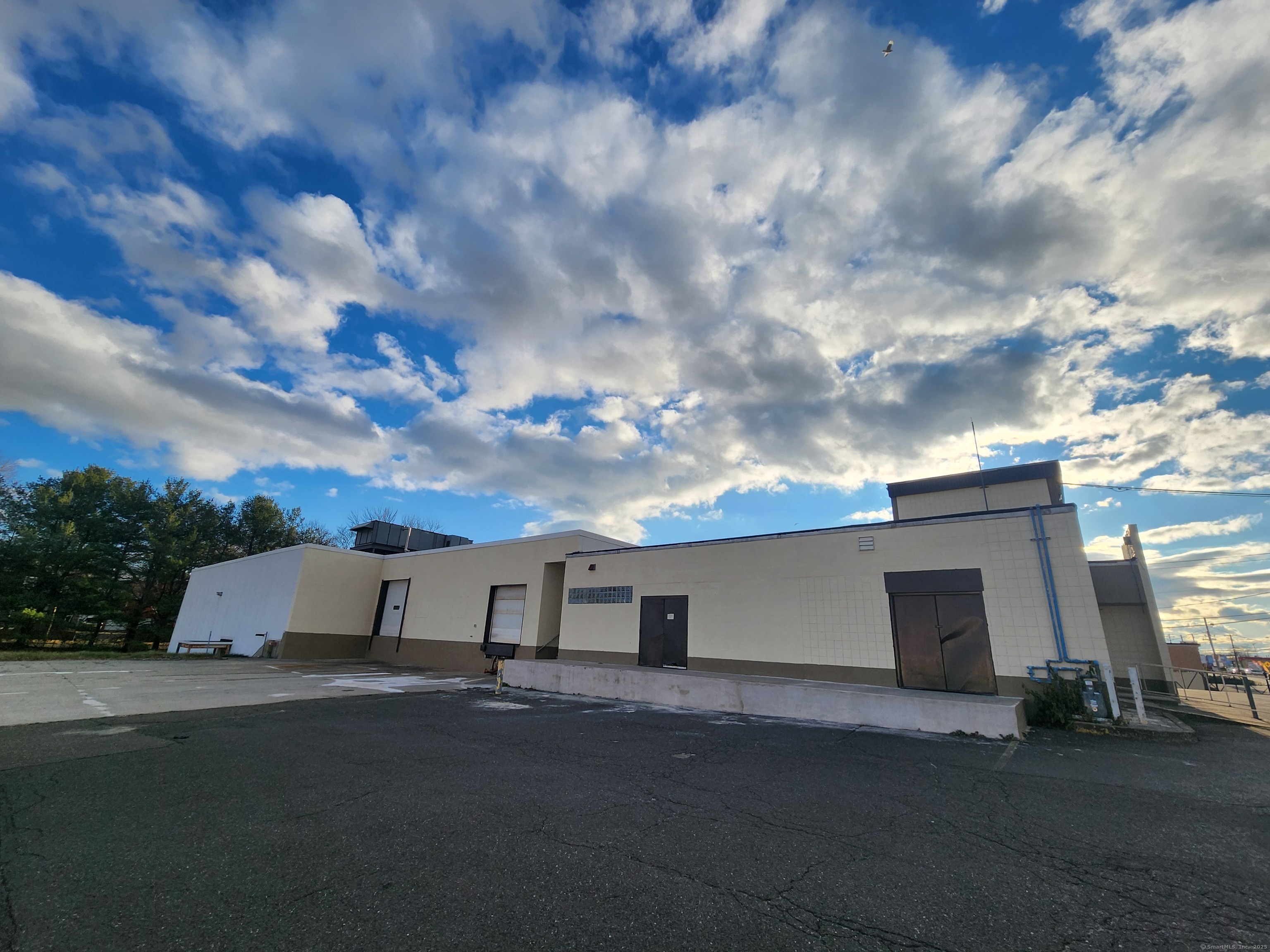 978 Orange Avenue West Haven CT 06516