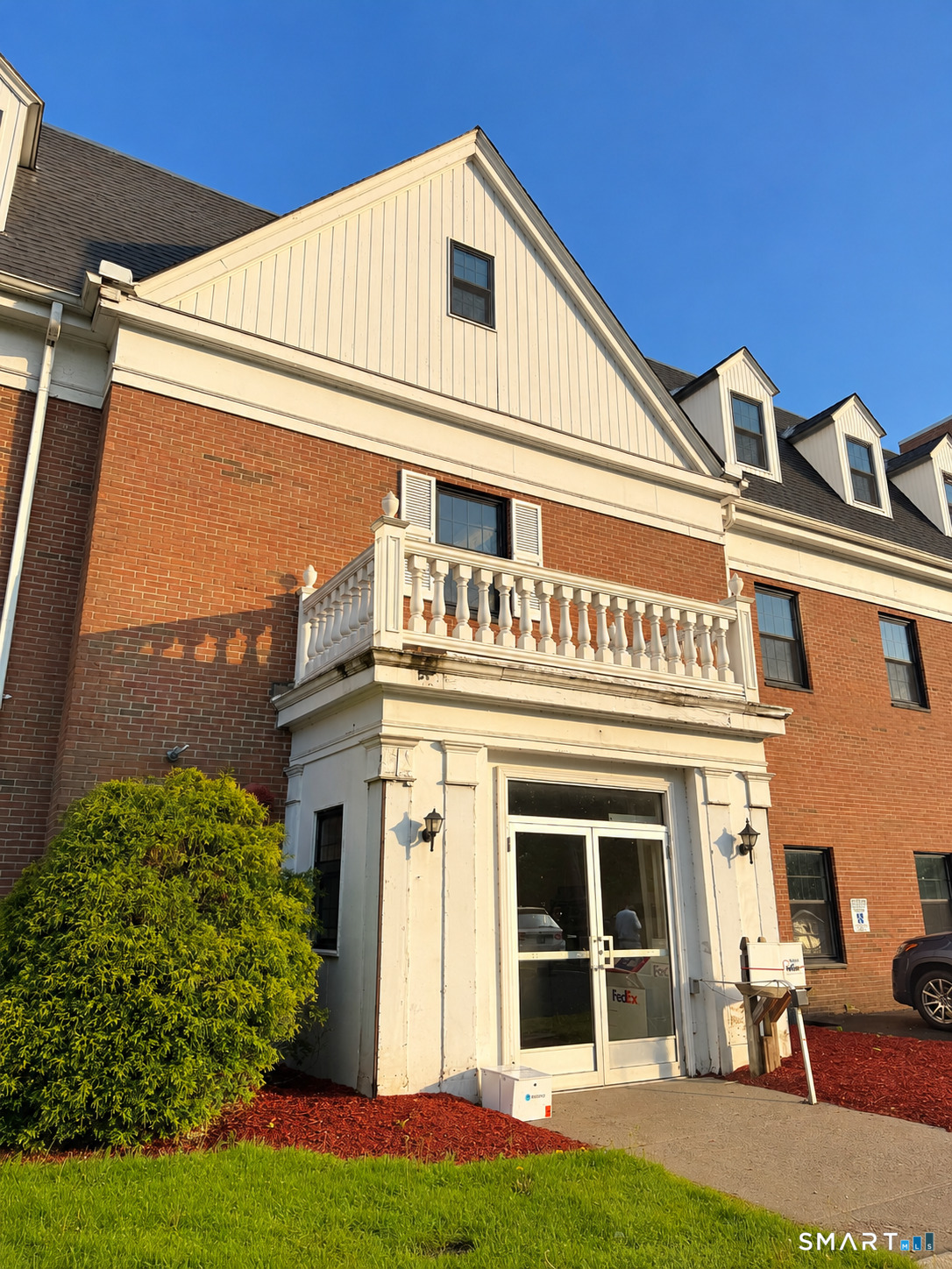 30 Jordan Lane Wethersfield CT 06109