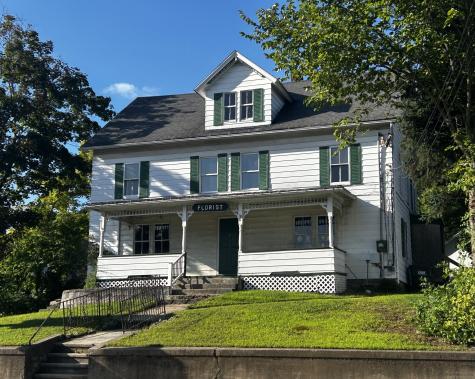 81 East Main Street Thomaston CT 06787