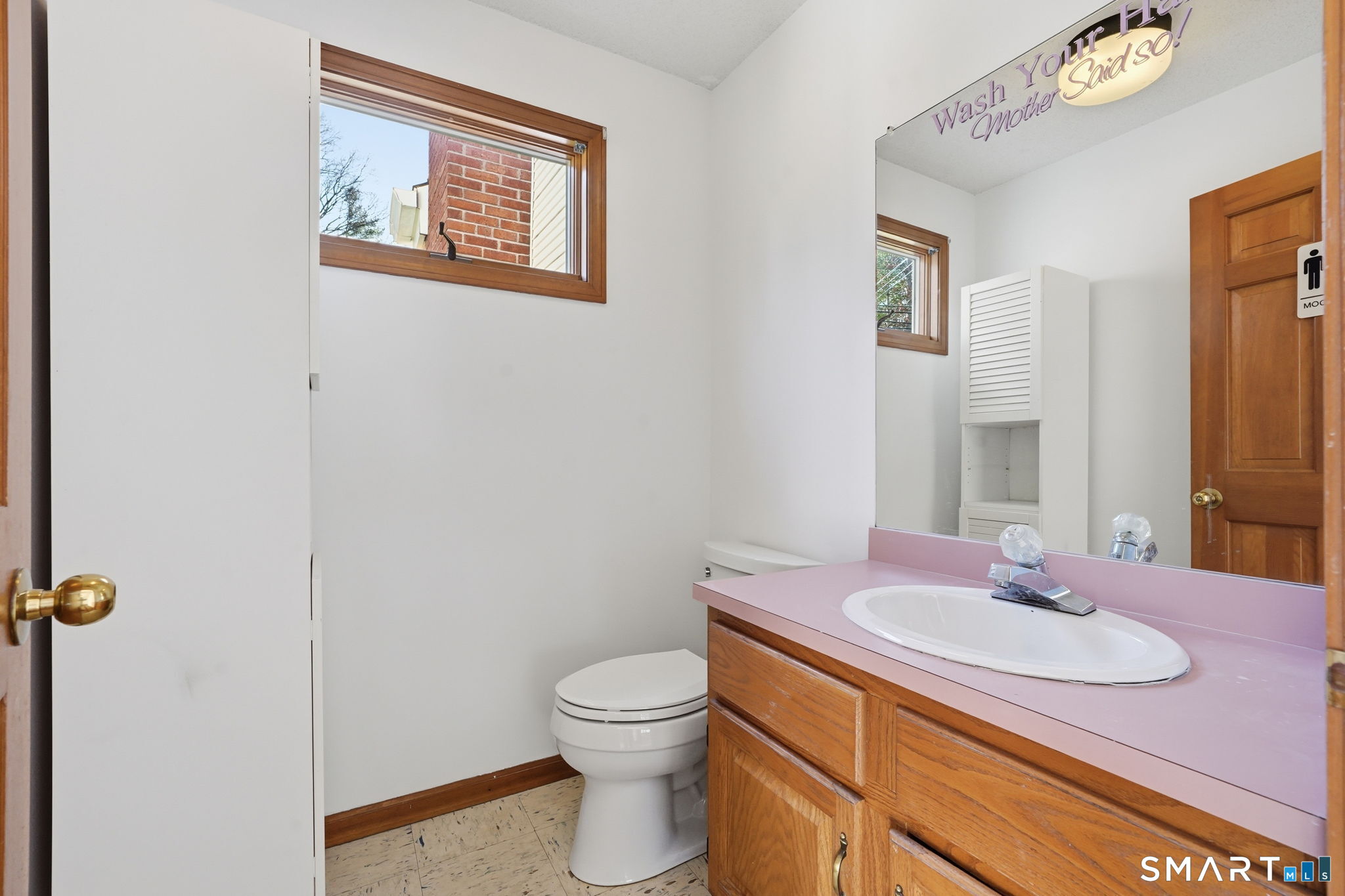 1050 Sullivan Avenue South Windsor CT 06074