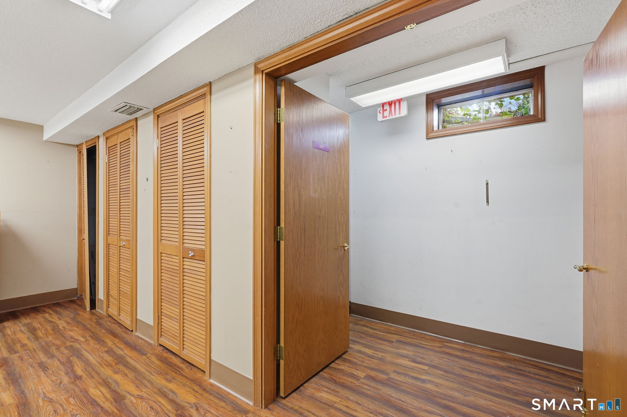 1050 Sullivan Avenue South Windsor CT 06074