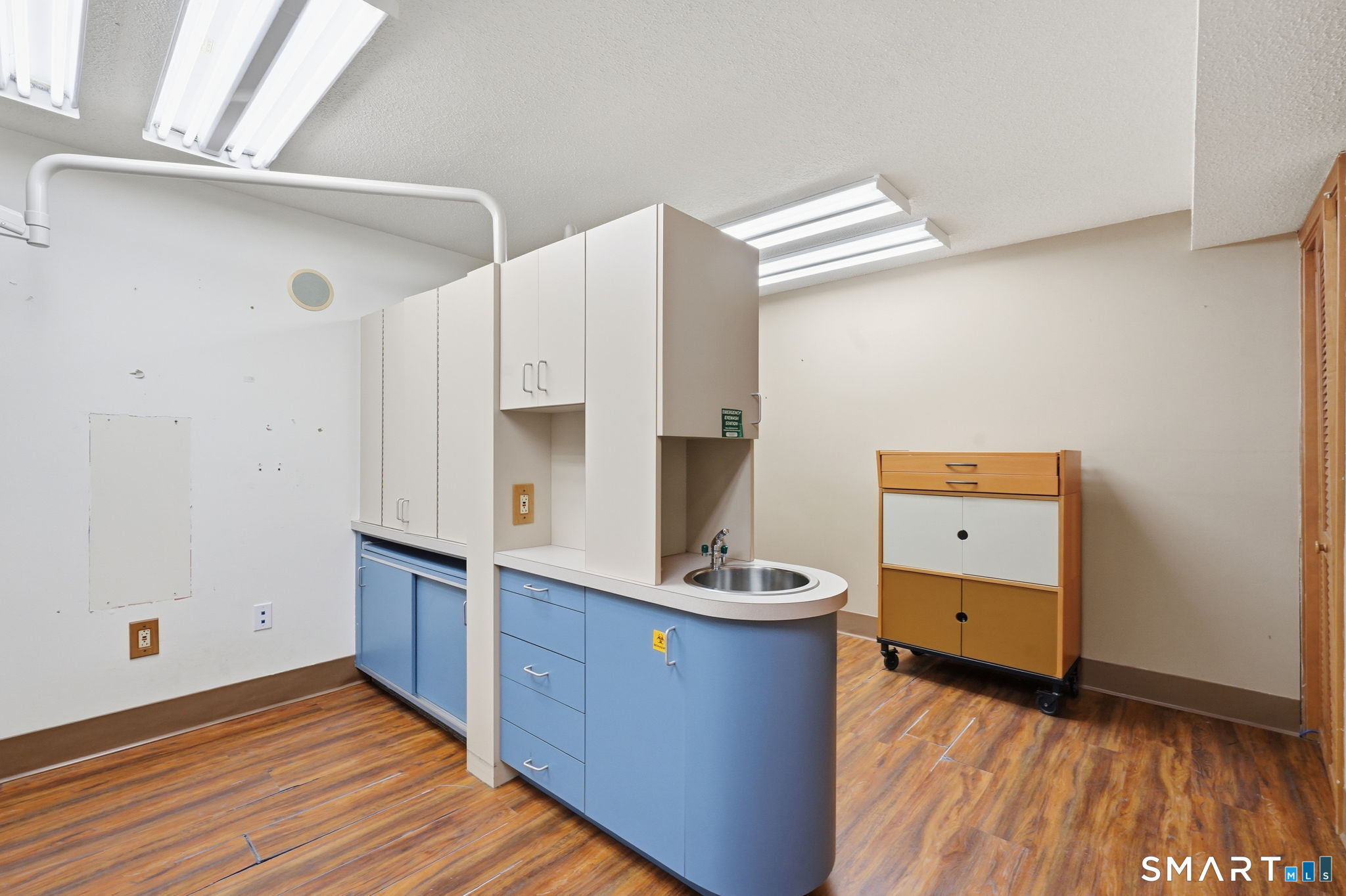 1050 Sullivan Avenue South Windsor CT 06074