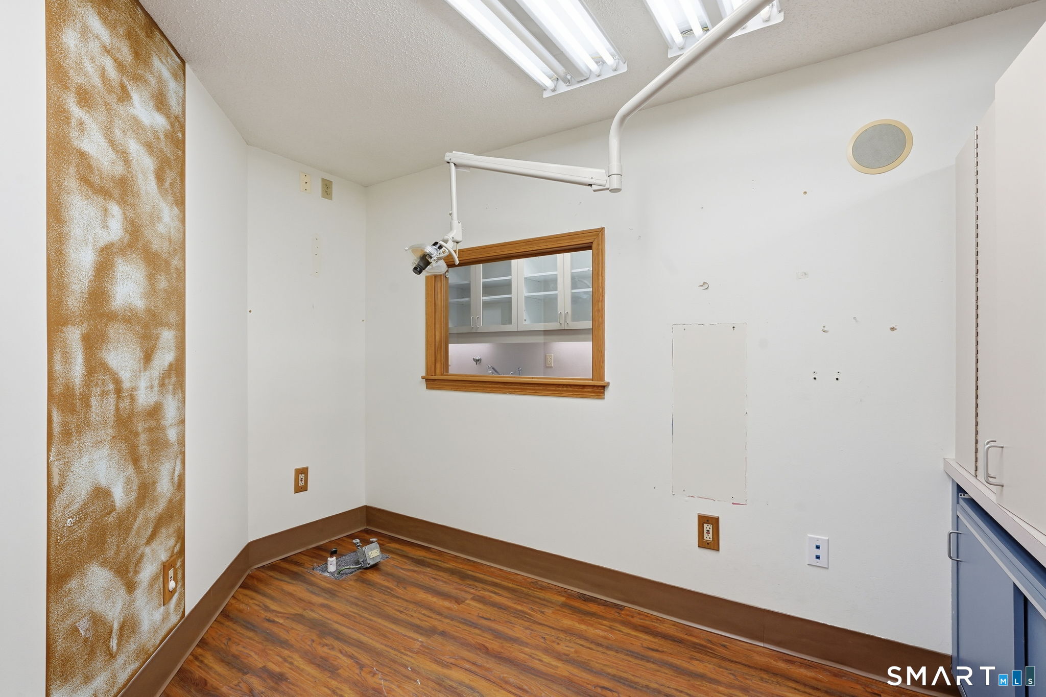 1050 Sullivan Avenue South Windsor CT 06074