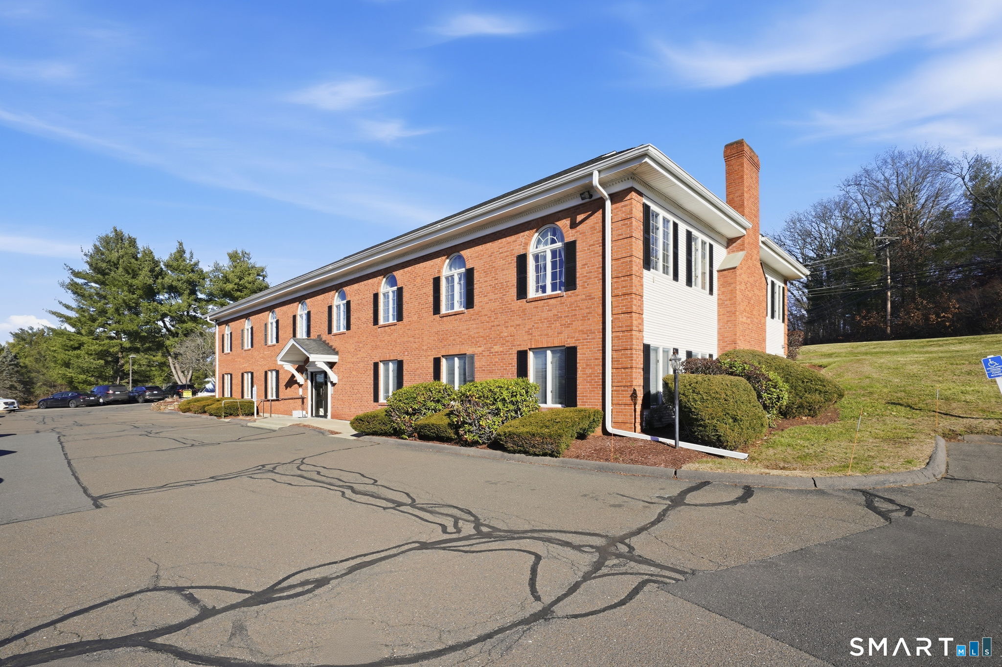 1050 Sullivan Avenue South Windsor CT 06074