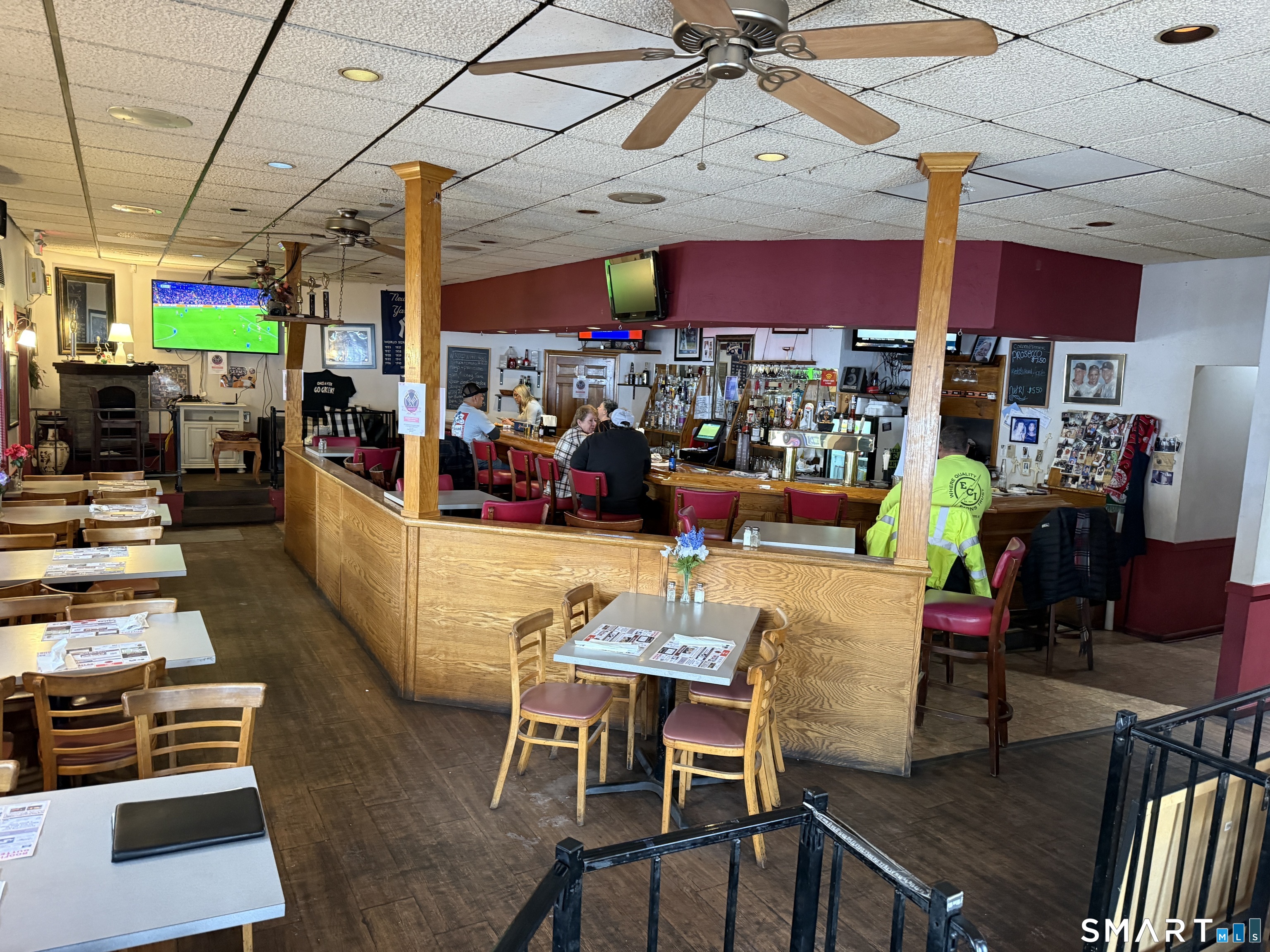 93 East Main Street Plainville CT 06062