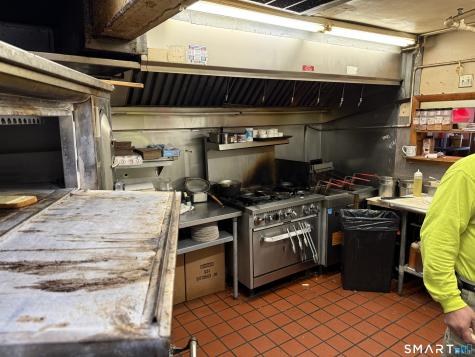 93 East Main Street Plainville CT 06062