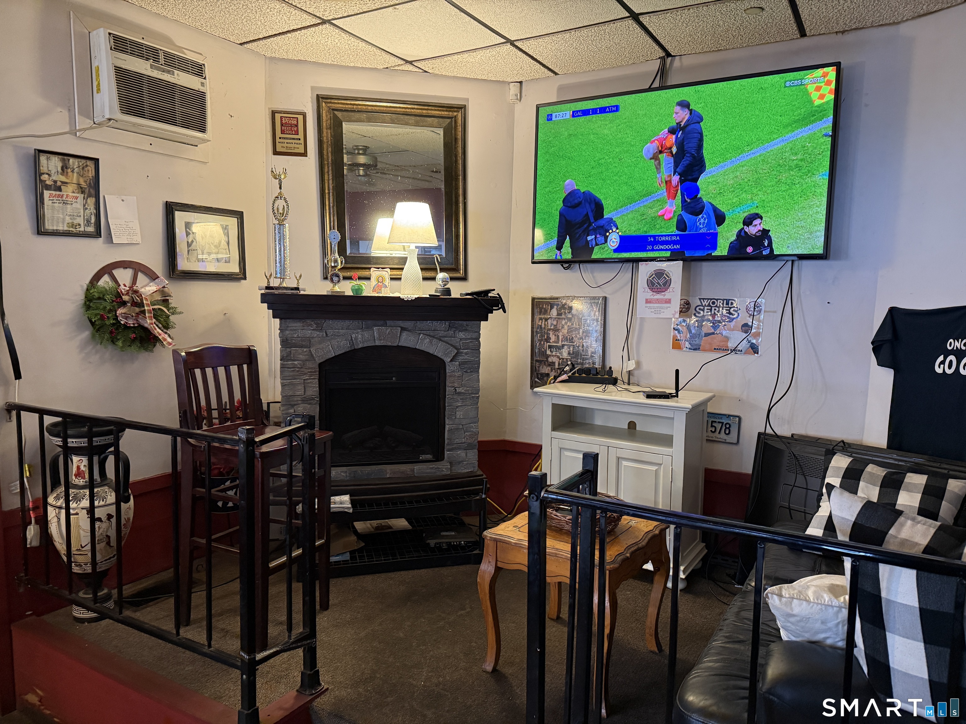 93 East Main Street Plainville CT 06062