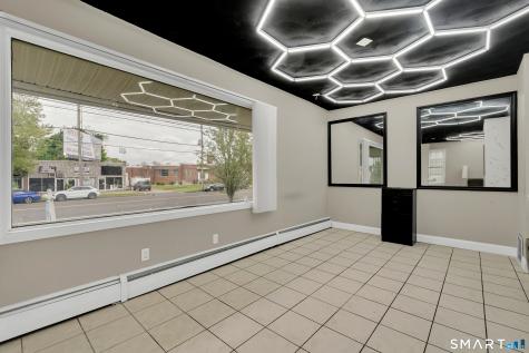 1428 Dixwell Avenue Hamden CT 06514