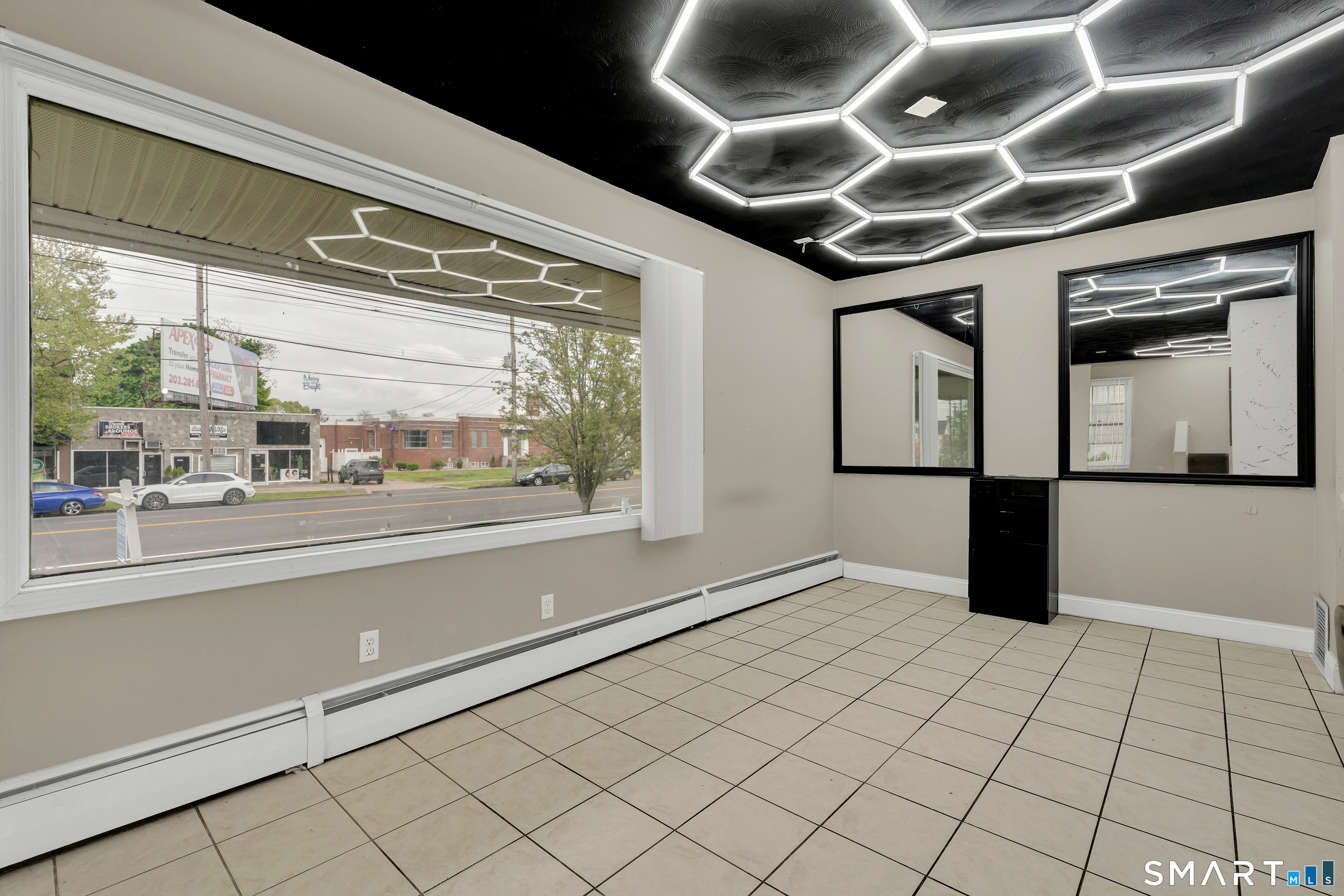 1428 Dixwell Avenue Hamden CT 06514