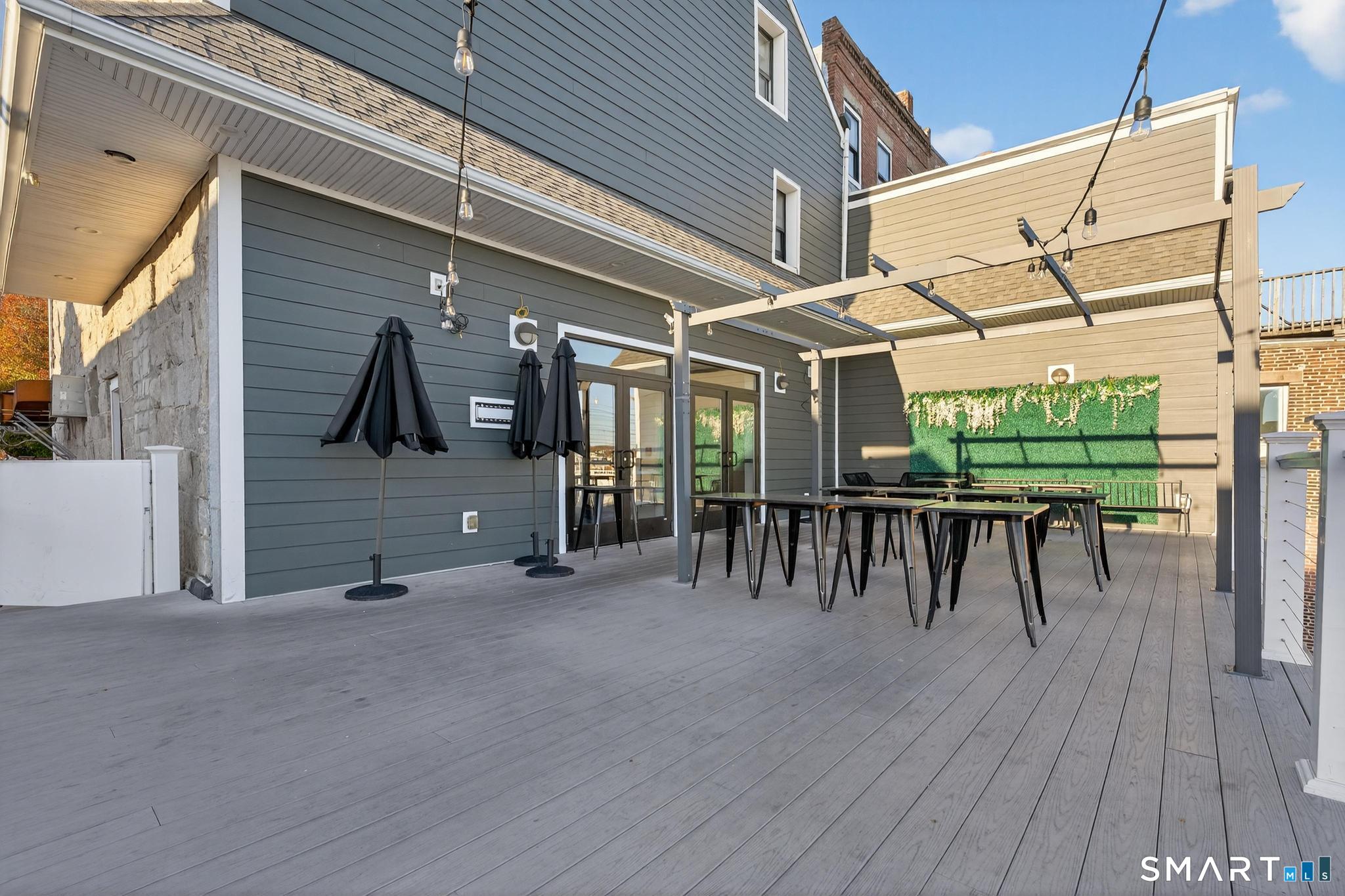 90-94 Bank Street New London CT 06320