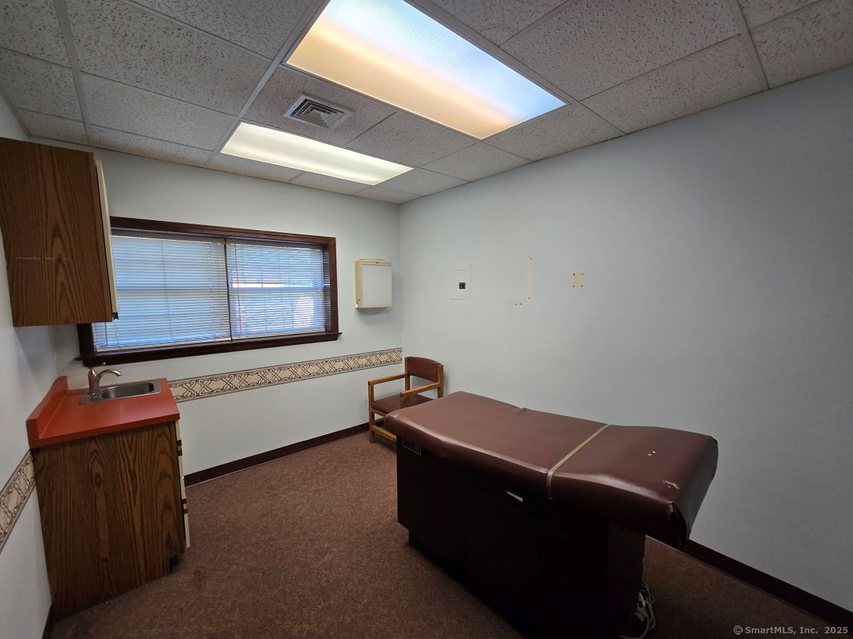 25 Clinton Street New Britain CT 06053