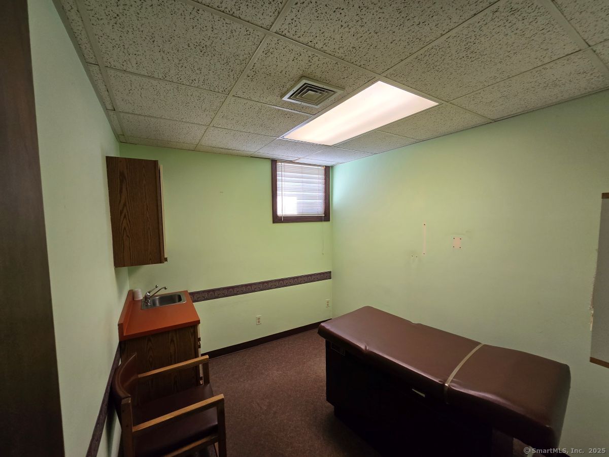 25 Clinton Street New Britain CT 06053