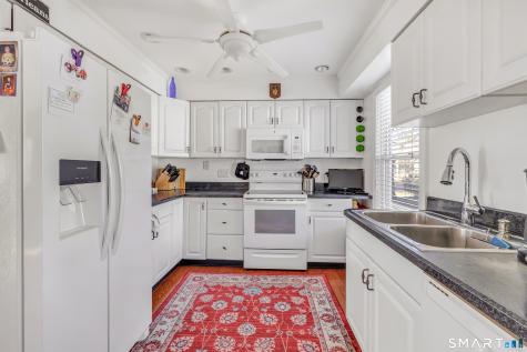3406 Main Street Stratford CT 06614