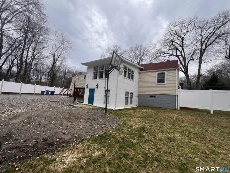 556 Pepper Street Monroe CT 06468