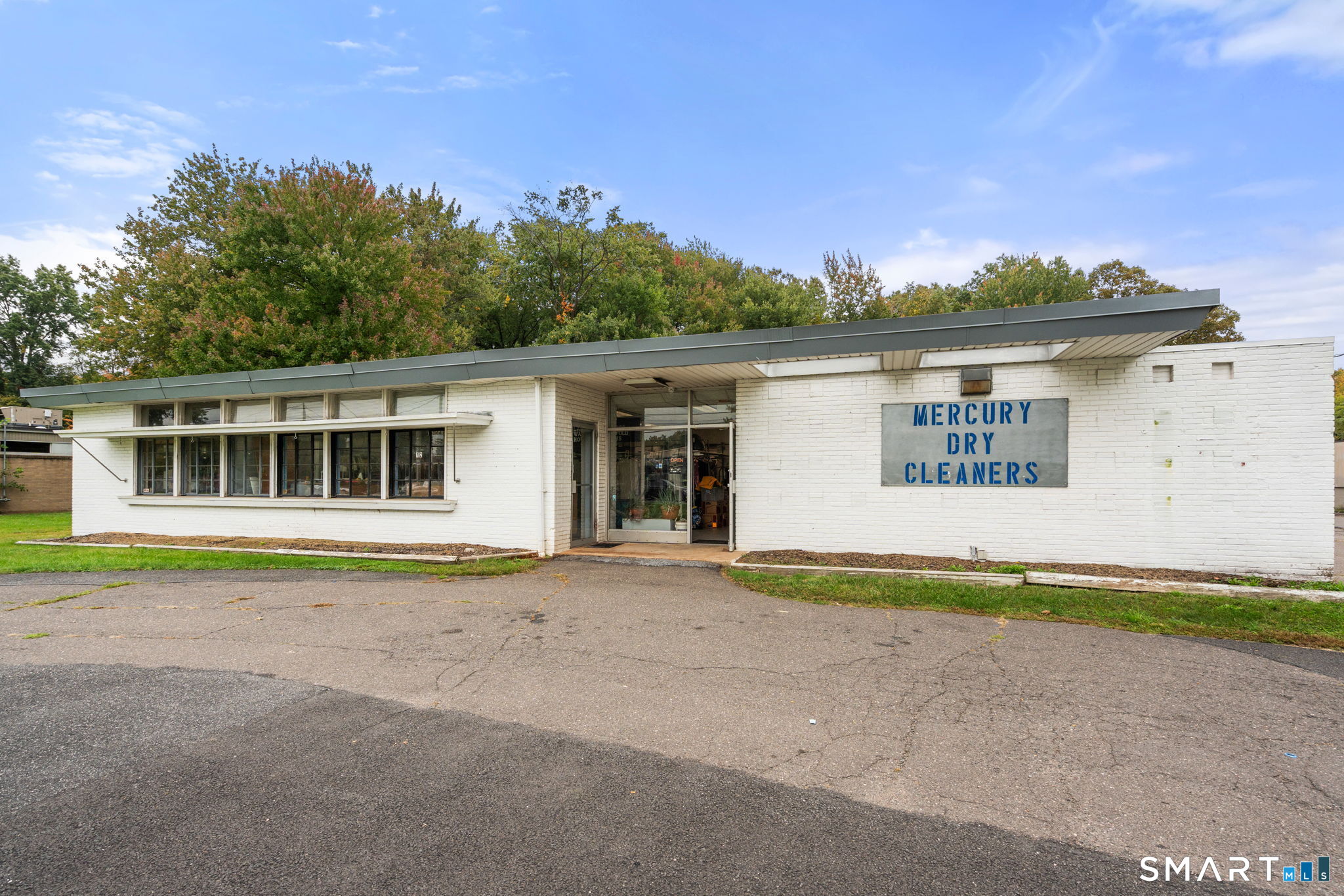 72 Granby Street Bloomfield CT 06002