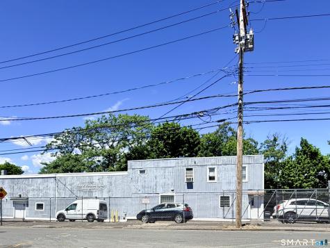 43-73 Huntington Road Bridgeport CT 06608