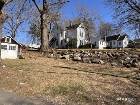 44 Portland Avenue Redding CT 06896