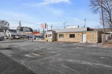 4050 Main Street Bridgeport CT 06606