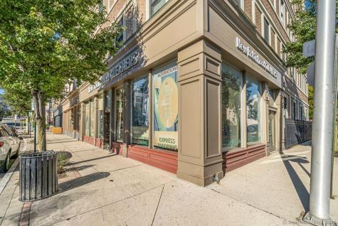 23 Lafayette Circle Bridgeport CT 06604