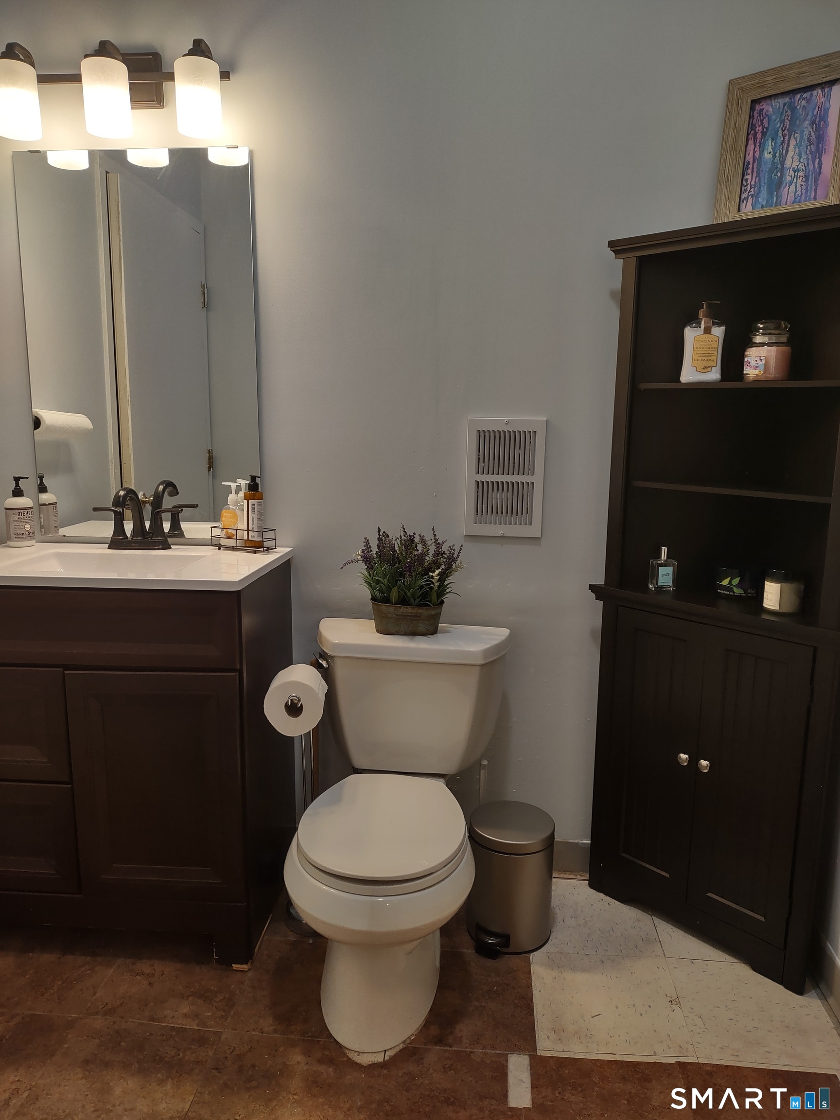 246 East Main Street Clinton CT 06413