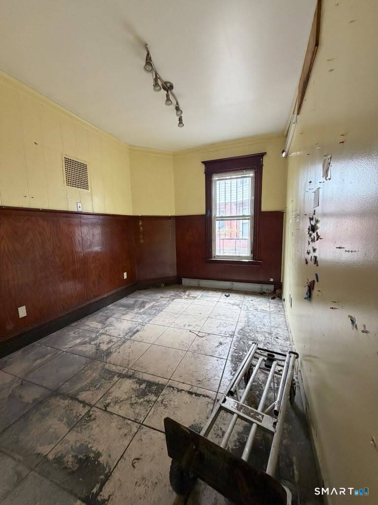 210 Wethersfield Avenue Hartford CT 06114