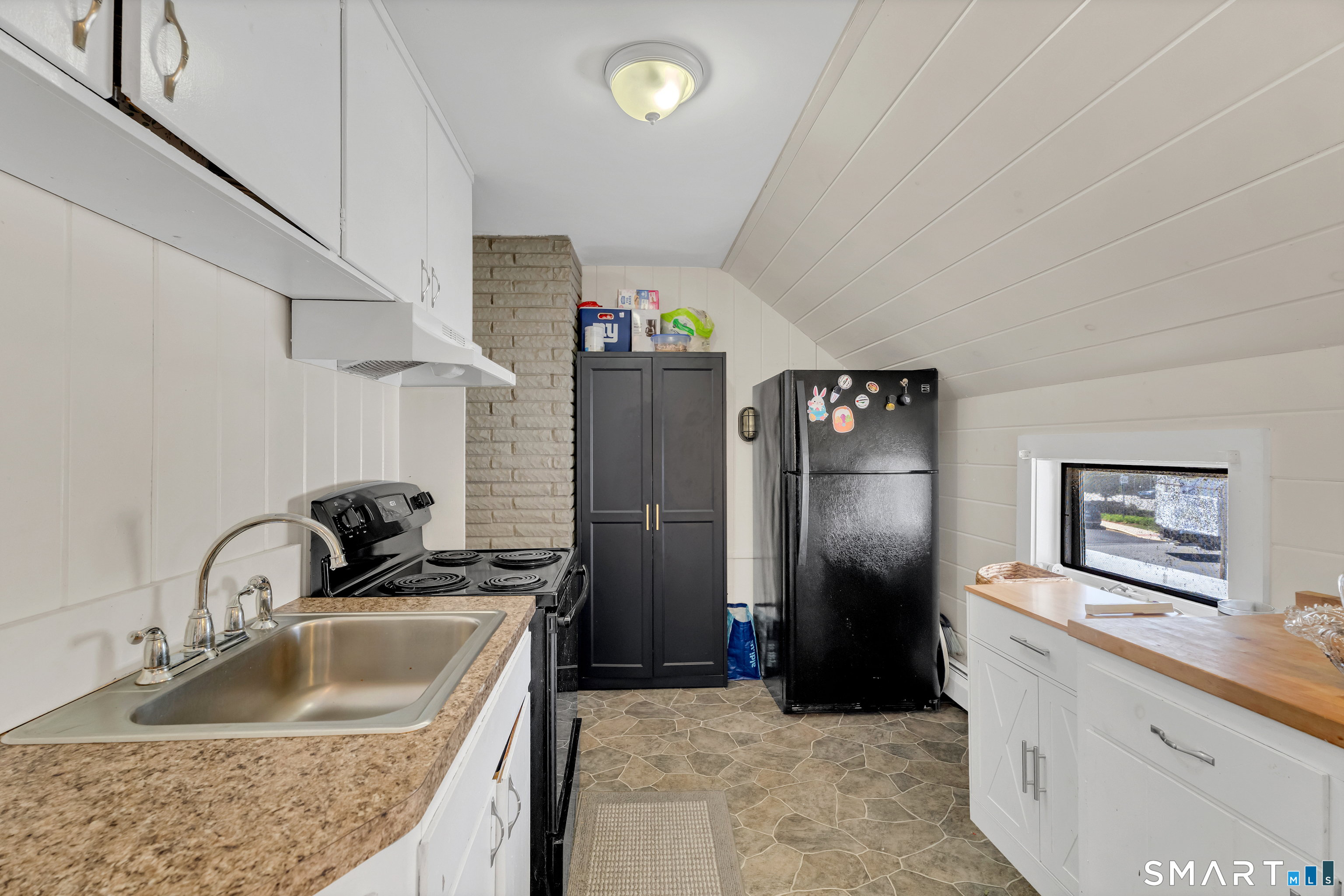296 Mitchell Street Groton CT 06340
