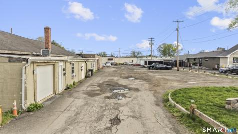 59 Old Broadway East North Haven CT 06473