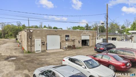 59 Old Broadway East North Haven CT 06473