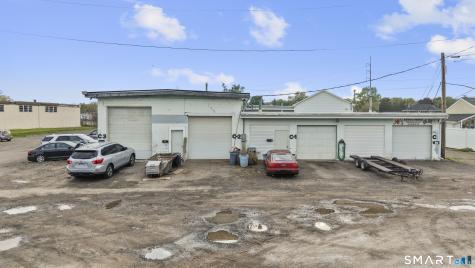 59 Old Broadway East North Haven CT 06473