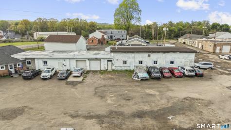 59 Old Broadway East North Haven CT 06473