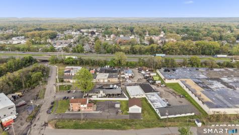59 Old Broadway East North Haven CT 06473