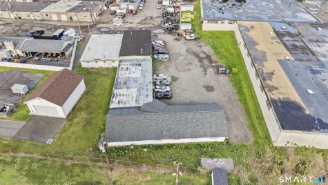 59 Old Broadway East North Haven CT 06473