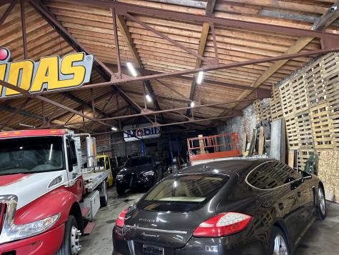 15 East Farm Street Waterbury CT 06704