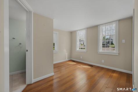 28 Church Lane East Lyme CT 06333