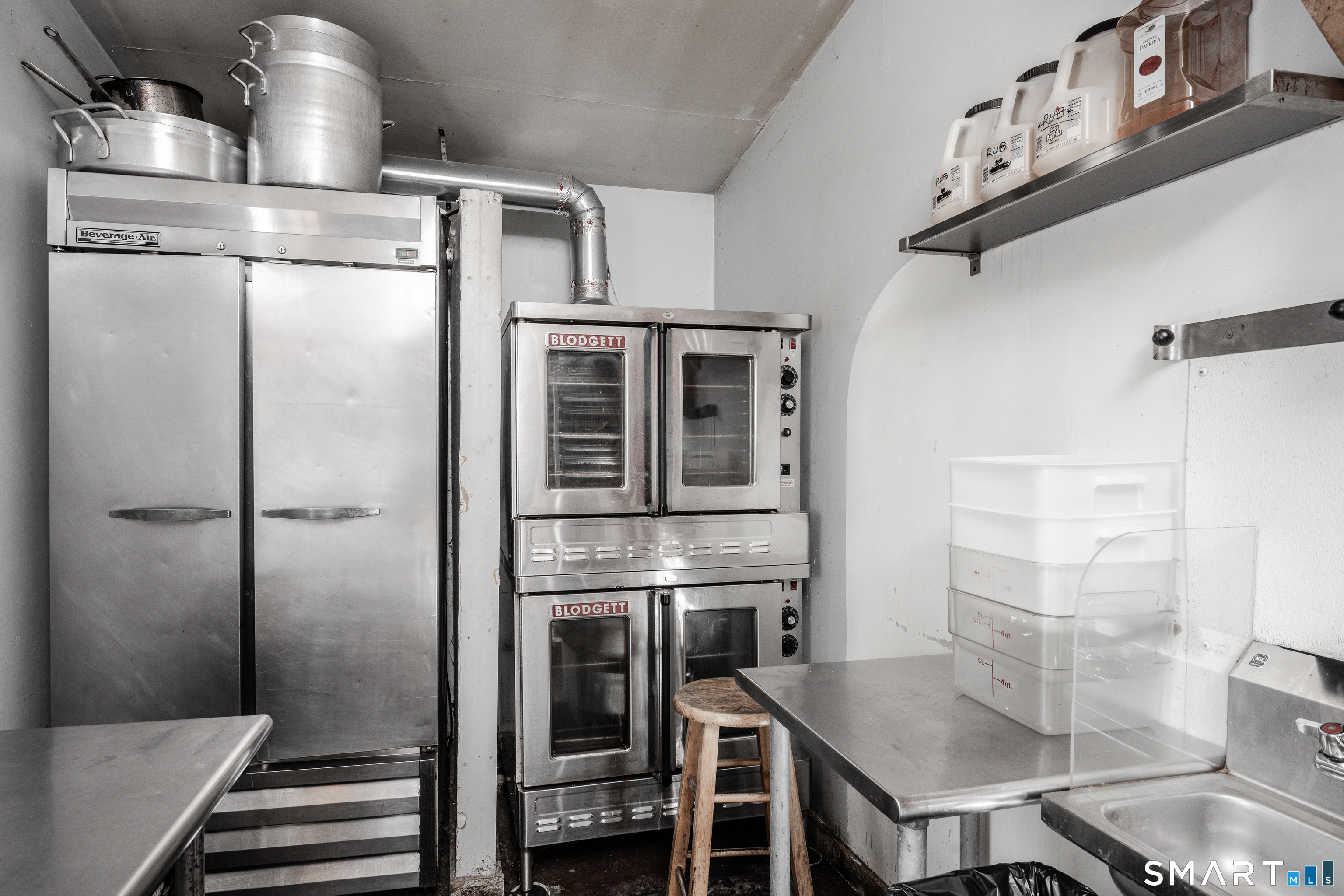 29 West Main Street Sharon CT 06069