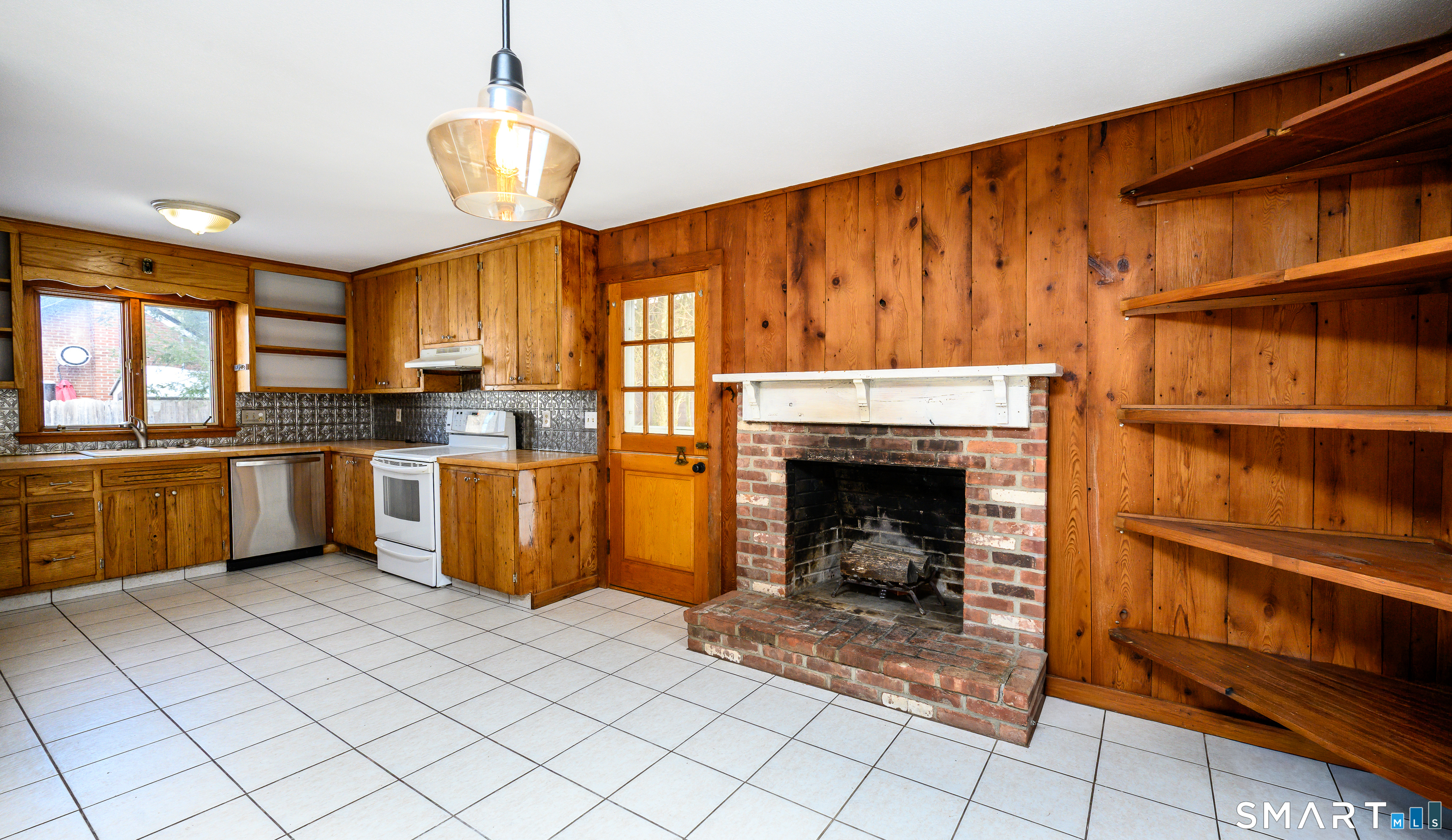 29 West Main Street Sharon CT 06069