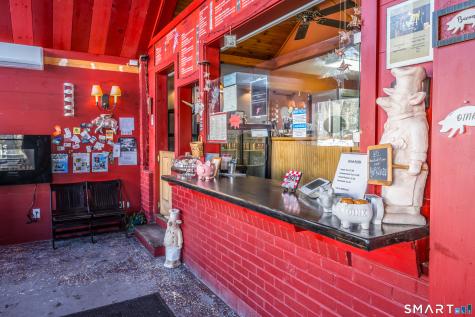 29 West Main Street Sharon CT 06069