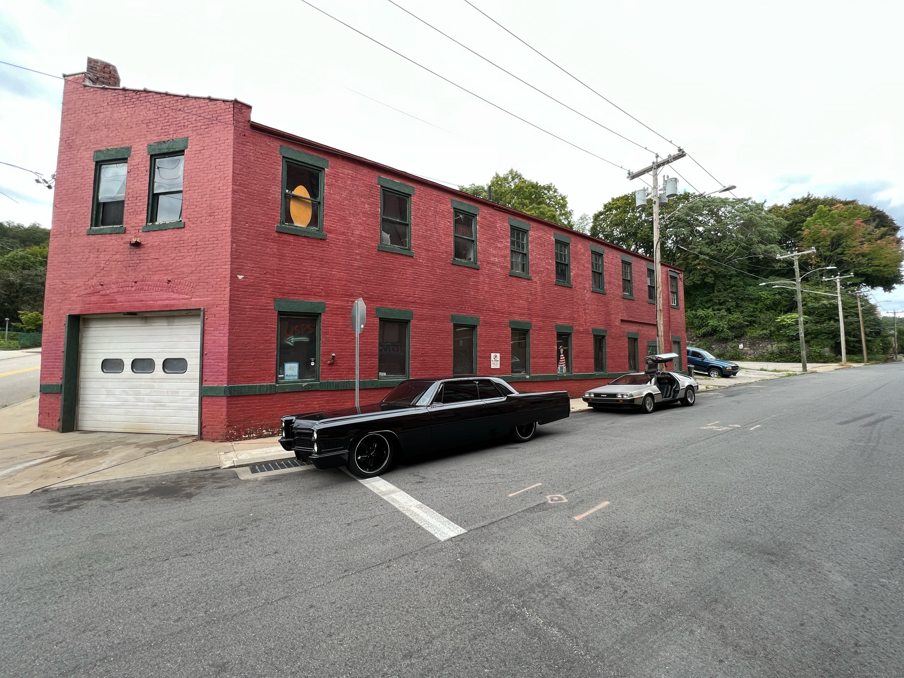 4 Willow Street Norwich CT 06360